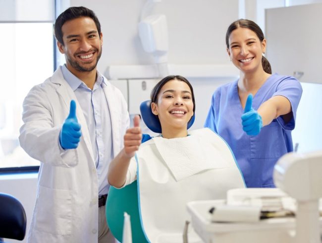 Dentist,Team,,Patient,And,Thumbs,Up,Portrait,For.consultation,,Clean,Or dentist near me